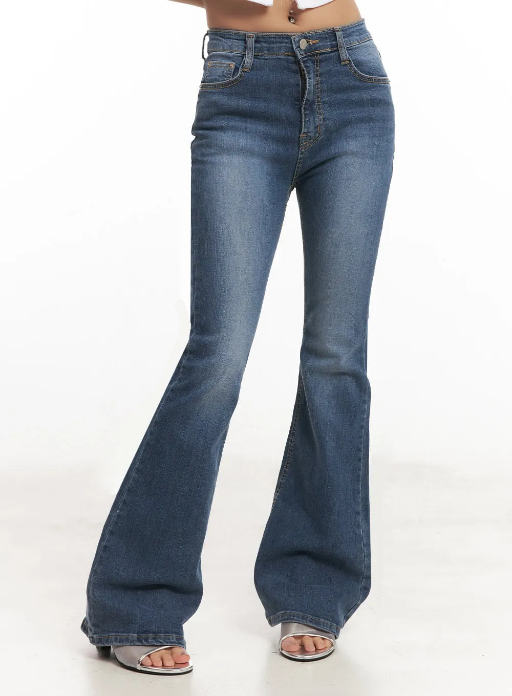 Aster Skinny Bootcut Jeans IA517