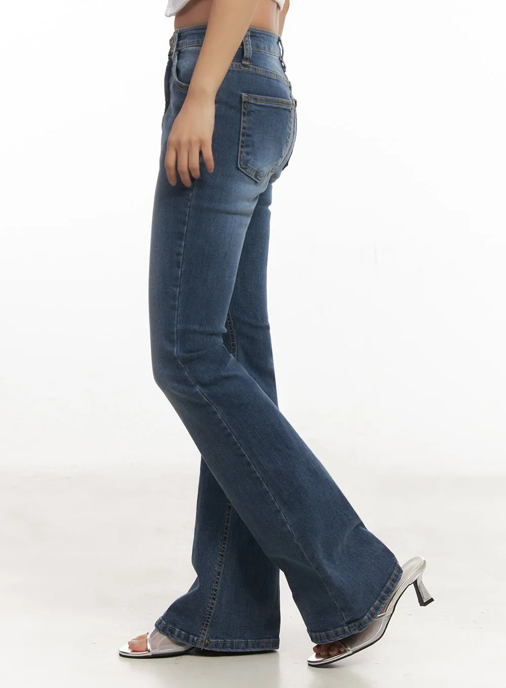 Aster Skinny Bootcut Jeans IA517