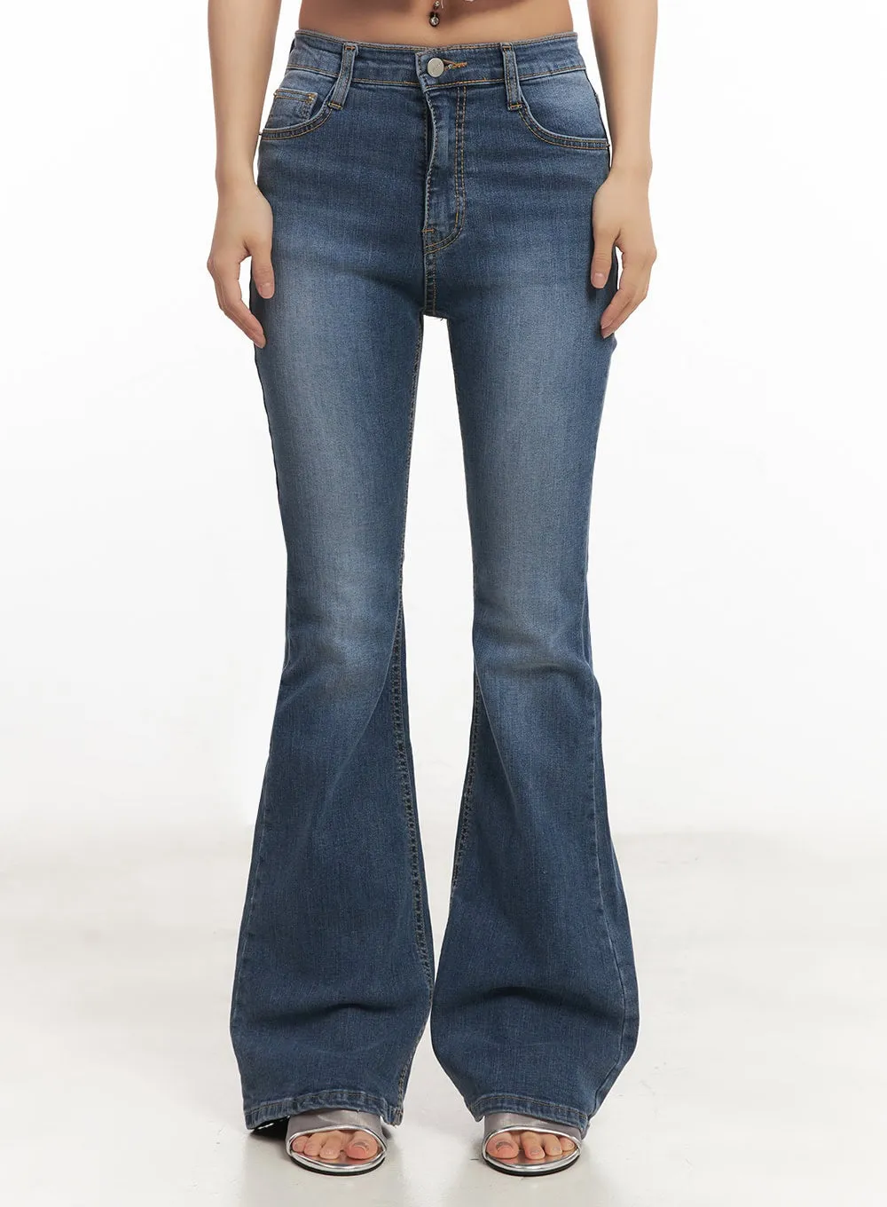 Aster Skinny Bootcut Jeans IA517