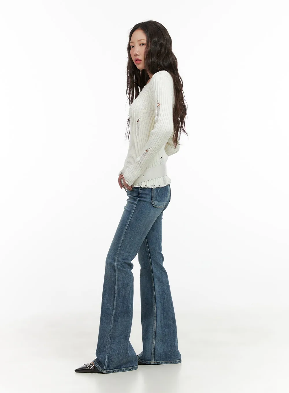 Lila Slim Bootcut Jeans CG422
